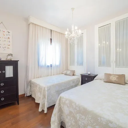 Cubo's Gabriela Family Villa *